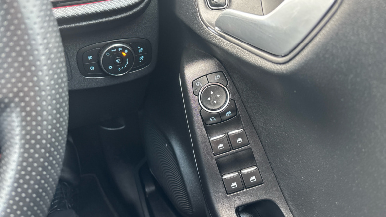 Ford Puma 1.0 EcoBoost Hybrid mHEV 155 ST-Line X 5dr Petrol Hatchback